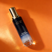 Ensemble de flacons de soin de la peau personnalisés de qualité supérieure 40/100/120ML Verre dégradé bleu foncé Bouchon doré Base taillée en diamant Emballage de sérum facial de luxe