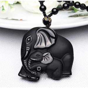 Collana con Ciondolo Portafortuna in <span class=keywords><strong>Pietra</strong></span> Naturale <span class=keywords><strong>Nera</strong></span> Intagliata a Mano, Elefante Madre e Cucciolo, Gioiello Amuleto alla Moda per Uomo - Product Image 3