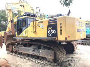 Excavadora de Cadenas Usada KOMATSU PC650-8 a Precio Competitivo con Motor PLC, Caja de Cambios y Bomba - Buen Estado, 2001-4000 Horas - Product Image 6