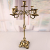 Bougeoir d'événement de mariage en métal de 65cm Candélabre élégant avec lanternes et pots en métal pour la fête de Pâques et les occasions festives