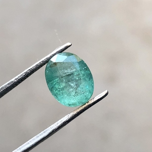 Natural Emerald <b>Stone</b> Gemstone for Astrological Purpose Making Jewelry Handmade Green <b>Colour</b> Bulk Product - Product Image 1