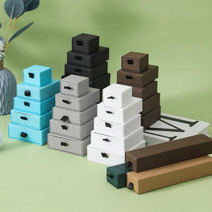 Luxe gepersonaliseerde mini kleine papieren juwelendoosje met logo - Product Image 3