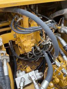 Offre Spéciale : Excavatrice sur Chenilles Caterpillar 349GC d'Occasion, Modèle 2023, Moteur Cummins, Pompe Hydraulique Certifiée, Utilisation Rapportée - Product Image 5