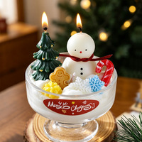 Kreative Weihnachts-Dekorationskerzen im Hohen Glasgefäß mit Schneemann- und Baummotiv, Aromatherapie-Sojawachs, Handgemachtes Weihnachtsgeschenk