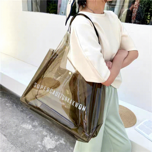 Sac fourre-tout moyen personnalisé en PVC transparent imperméable avec poignée épaisse en coton et logo sur mesure - Product Image 1