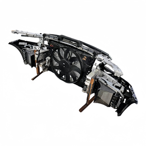 Pare-chocs avant d'origine d'<span class=keywords><strong>occasion</strong></span> avec radiateur pour <span class=keywords><strong>Mercedes</strong></span>-Benz Classe C W205 <span class=keywords><strong>AMG</strong></span> Line/<span class=keywords><strong>AMG</strong></span> C43/<span class=keywords><strong>C63</strong></span> Kit carrosserie - Product Image 5