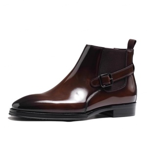 Nuevas Botas de Cuero para Hombre Estilo Italiano Hechas de Cuero Puro de Alta Gama con Hebillas para Exteriores y Adecuadas para Caminar - Product Image 4