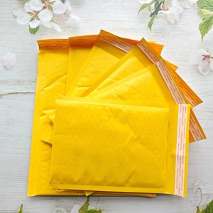 Vente en gros enveloppe kraft jaune 35*45 + 4cm auto-adhésive enveloppe rembourrée enveloppe d'expédition express - Product Image 1