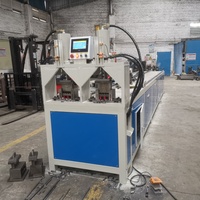Machine de poinçonnage hydraulique CNC entièrement automatique pour le poinçonnage et la découpe de tubes carrés