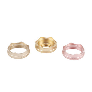 ชิ้นส่วนโลหะผสมที่ผลิตด้วยเครื่อง CNC ปรับแต่งขนาดเส้นผ่านศูนย์กลางและความยาวได้ สำหรับขาตั้งเคสโทรศัพท์มือถือ ความแม่นยำในการตกแต่งสูง - Product Image 1