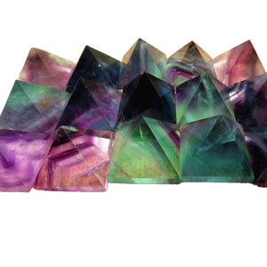 Commercio all'ingrosso naturale arcobaleno fluorite cristallo di quarzo orgone piramide per fermacarte - Product Image 1
