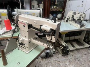 Machine à coudre industrielle d'occasion Golden Wheel CS-8713 à une aiguille, alimentation unisson, à cylindre, pour cuir et sacs, à vendre - Product Image 6