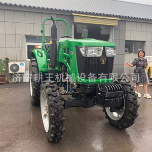 Tracteur agricole diesel 90 CV à quatre roues motrices, personnalisé pour l'exportation, transmission par engrenages, haute productivité, écologique - Product Image 4