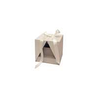 Boîte cadeau carrée de luxe pour l'emballage des fleurs, boîte cadeau florale haut de gamme, boîtes pour arrangements de fleurs éternelles