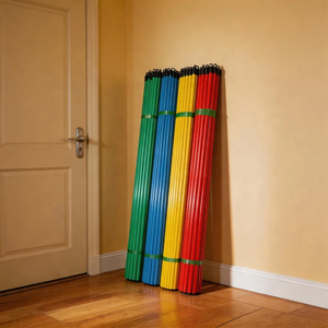 Manico in legno rivestito in PVC verde, blu, giallo, rosso, liscio, con estremità ad anello per scopa, mocio, rastrello - Product Image 3