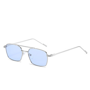 Women's <b>Square</b> <b>Sunglasses</b> Metal Frame UV400 Protection Class 2 Sunshades Ac Lens Hip Hop Style - Product Image 2