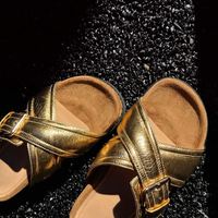 Chaussons pour filles, chaussures plates tendance pour femmes, nouveau style d'été, ballerines pour femmes, chaussons confortables à bout ouvert, argent, or, rose
