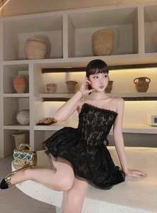 เดรสสั้นลูกไม้เซ็กซี่สไตล์โกธิคสำหรับผู้หญิง แบบเกาะอกรัดรูปทรงคอร์เซ็ท กระโปรงบาน เหมาะสำหรับงานปาร์ตี้และคลับ ขายส่ง - Product Image 3