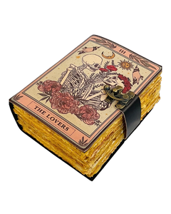 Carnet en cuir fait main The Lovers Tarot, style vintage, avec couverture gaufrée, pages vierges pour écrire, dessiner et croquis - Product Image 2