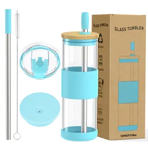 Silicone Protective Sleeve Bamboo Lid Clear Glass Tumbler BPA Free 20oz Glass Tumbler With Straw
