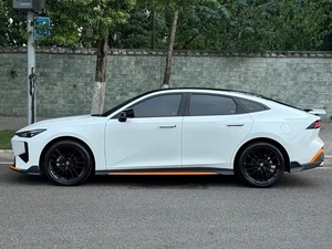 CHANGAN UNI-<span class=keywords><strong>V</strong></span>, Automóvil de Gasolina, Sedán de <span class=keywords><strong>Segunda</strong></span> <span class=keywords><strong>Mano</strong></span>, 1.5T 2.0T - Product Image 2