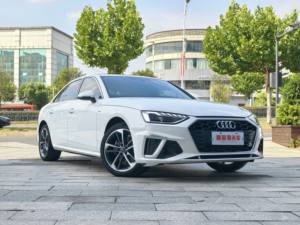 La 2022 Audi A4L berlina di lusso 2.0T sterzo bianco a sinistra nel mercato cinese è un'<span class=keywords><strong>auto</strong></span> usata Premium - Product Image 3