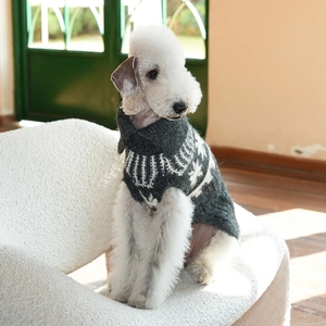 Suéter <span class=keywords><strong>de</strong></span> punto jacquard <span class=keywords><strong>de</strong></span> mezcla <span class=keywords><strong>de</strong></span> lana con cuello alto para mascotas, cálido y acogedor para invierno, estilo nórdico con patrón <span class=keywords><strong>de</strong></span> copo <span class=keywords><strong>de</strong></span> nieve, ideal para las fiestas. - Product Image 4