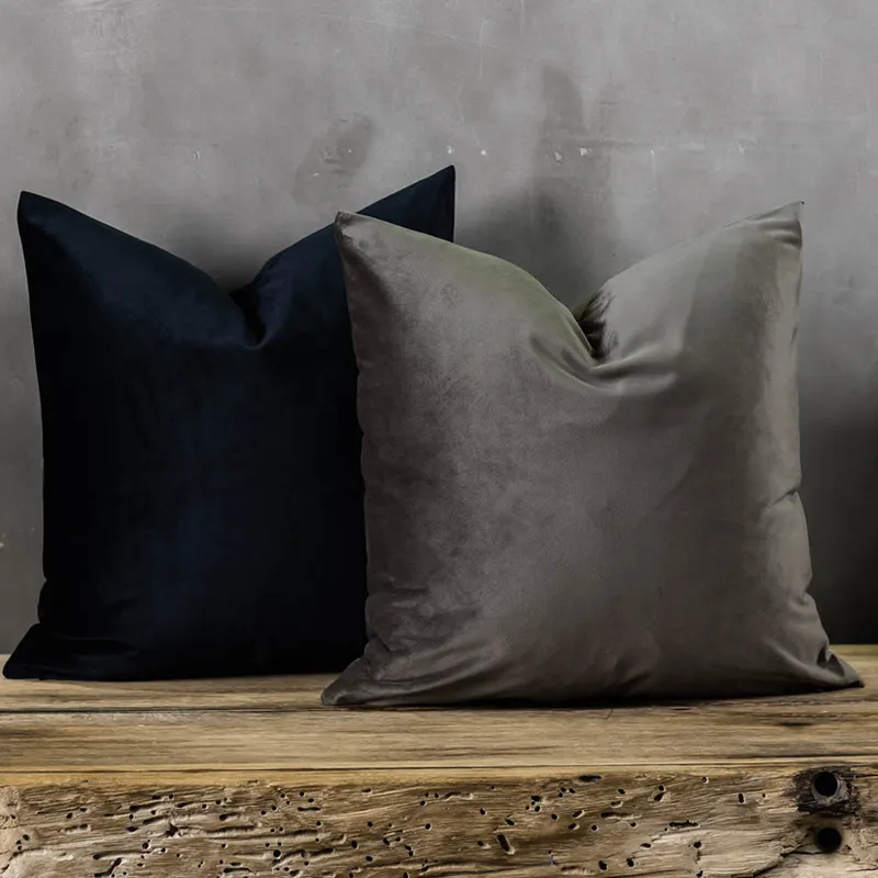 Factory Direct Sale High Quality Solid Color Velvet Pillowcase Velvet Pearl Sofa Trim Pillow Covers 24x24