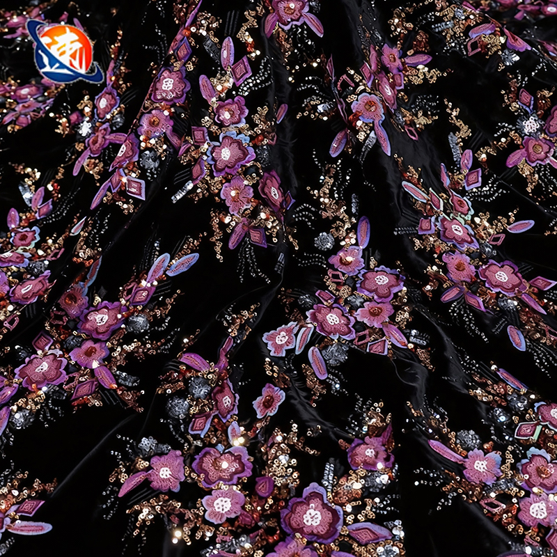 Luxury Winter 18% Nylon 82% Rayon Floral Black Velvet Fabric with Beads Sequin for Wedding Dress