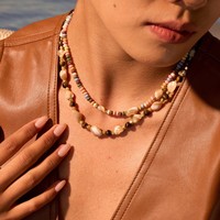 Collier ras du cou délicat en perles de pierre naturelle, accessoires de bijoux pour l'été, la plage et les vacances