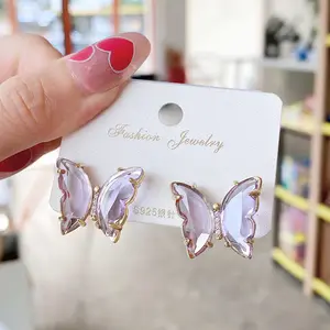 Earrings Stock Korean New Elegant Lady Wedding Trendy Insect Candy Color Shining Crystal Butterfly Women Stud Earrings
