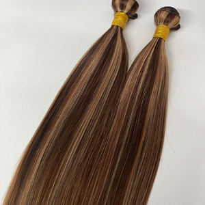 Fascio di <span class=keywords><strong>capelli</strong></span> umani brasiliani Color miele marrone <span class=keywords><strong>capelli</strong></span> umani <span class=keywords><strong>capelli</strong></span> biondi intrecciano marrone frassino con fasci di <span class=keywords><strong>capelli</strong></span> in evidenza - Product Image 5