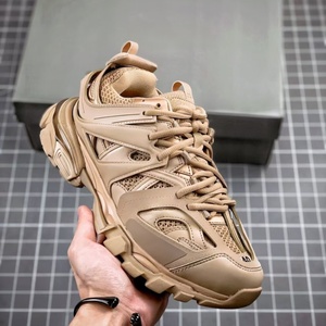 Trending Designer Sporty Sports Sneakers Luxury Track <b>Trainers</b> Chunky Anti-Slip Mesh Spring Youth Night Running Wholesale - Product Image 3