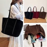 Sac fourre-tout rétro en daim noir et marron Colefa haut de gamme, incontournable, à bandoulière, avec rivets, pour femme