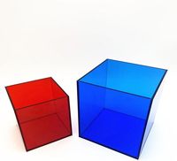 Maßge schneiderte bunte durchscheinende Acryl vitrine Quadratischer Würfel Kleine Acryl box Kunststoff vitrine für Display-Sammel aktion