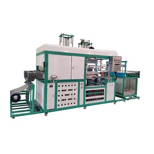 Boîte plastique PE <span class=keywords><strong>pour</strong></span> l'alimentation automobile, en plastique, Machine à fabriquer des produits, par aspiration sous <span class=keywords><strong>vide</strong></span>, dispositif de forme de feuille en plastique - Product Image 2