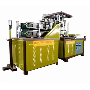 Machine pour la fabrication de conduits, plastique XPE