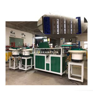 Máquina de ensamblaje de <span class=keywords><strong>cartuchos</strong></span> de maquinilla de afeitar desechable, 4 hojas, automática - Product Image 6