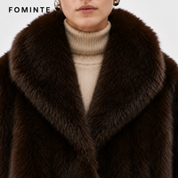 Veste Courte Hiver Chaude en Fausse Fourrure Douce et Moelleuse Coupe Ample Tendance Décontractée Vêtement d'extérieur Veste en Fourrure Douce Vente en Gros Personnalisée