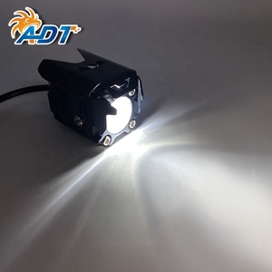ไฟสปอร์ตไลท์ LED สำหรับมอเตอร์ไซค์ ADT 6000LM เลนส์สองสี ไฟทำงานภายนอก 6000K ไฟ LED ส่องไกลและใกล้ - Product Image 4