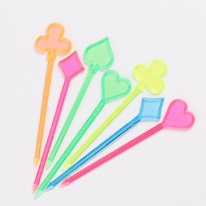 Vente en gros de pics à fruits jetables en plastique, cure-dents à dessert, fourchettes à gâteau d'anniversaire, formes multiples colorées pour les fournitures d'activités - Product Image 6