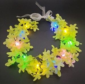 Venta al por mayor LED tocado flor corona diadema brillante boda fiesta Navidad guirnaldas flor corona - Product Image 4