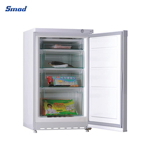 Congélateur vertical compact portable de 50 L pour table, modèle Europe Energy - Product Image 2