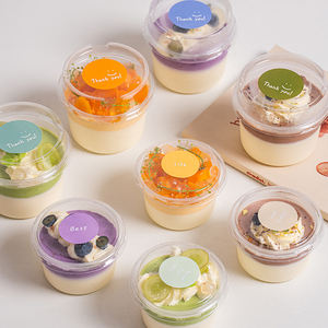 Hot Verkoopt 150 & 250Ml Yoghurt Pudding Snacks Huisdier Doorzichtige Ronde Doos Yoghurt Pudding Desserts Bakjes Bekers Met Aangepaste Logo Deksels - Product Image 1
