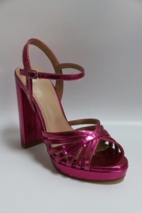 Nuovi <span class=keywords><strong>Sandali</strong></span> da Donna alla Moda <span class=keywords><strong>con</strong></span> Plateau e <span class=keywords><strong>Tacco</strong></span> Alto, Comodi <span class=keywords><strong>con</strong></span> Chiusura Slip-On, Caratteristiche Morbide e Cinturini Luccicanti - Product Image 4