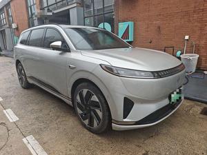 <span class=keywords><strong>Epi</strong></span> 008 210 Max EREV 2024 Usado, SUV de 6 Plazas, Gran Autonomía, Coche Familiar, Listo para Exportación, Dorado sobre Negro - Product Image 3