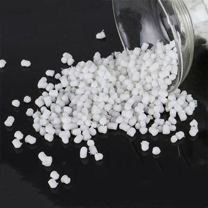เม็ดพีวีซีแบบไม่โปร่งแสง กลิ่นน้อย สำหรับทำรองเท้ากันฝน - Product Image 2