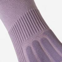 Chaussettes de sport mi-hautes OEM en polyester et nylon, chaussettes de compression tricotées, chaussettes rembourrées pour le football et la course à pied, logo personnalisé