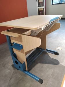 Moderna altezza e angolo superiore regolabile studente artista scrivania <span class=keywords><strong>per</strong></span> la scuola <span class=keywords><strong>tavolo</strong></span> da <span class=keywords><strong>disegno</strong></span> - Product Image 2