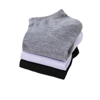 Offre Spéciale personnalisé votre propre marque noir blanc hommes coton respirant chaussettes de cheville pour hommes